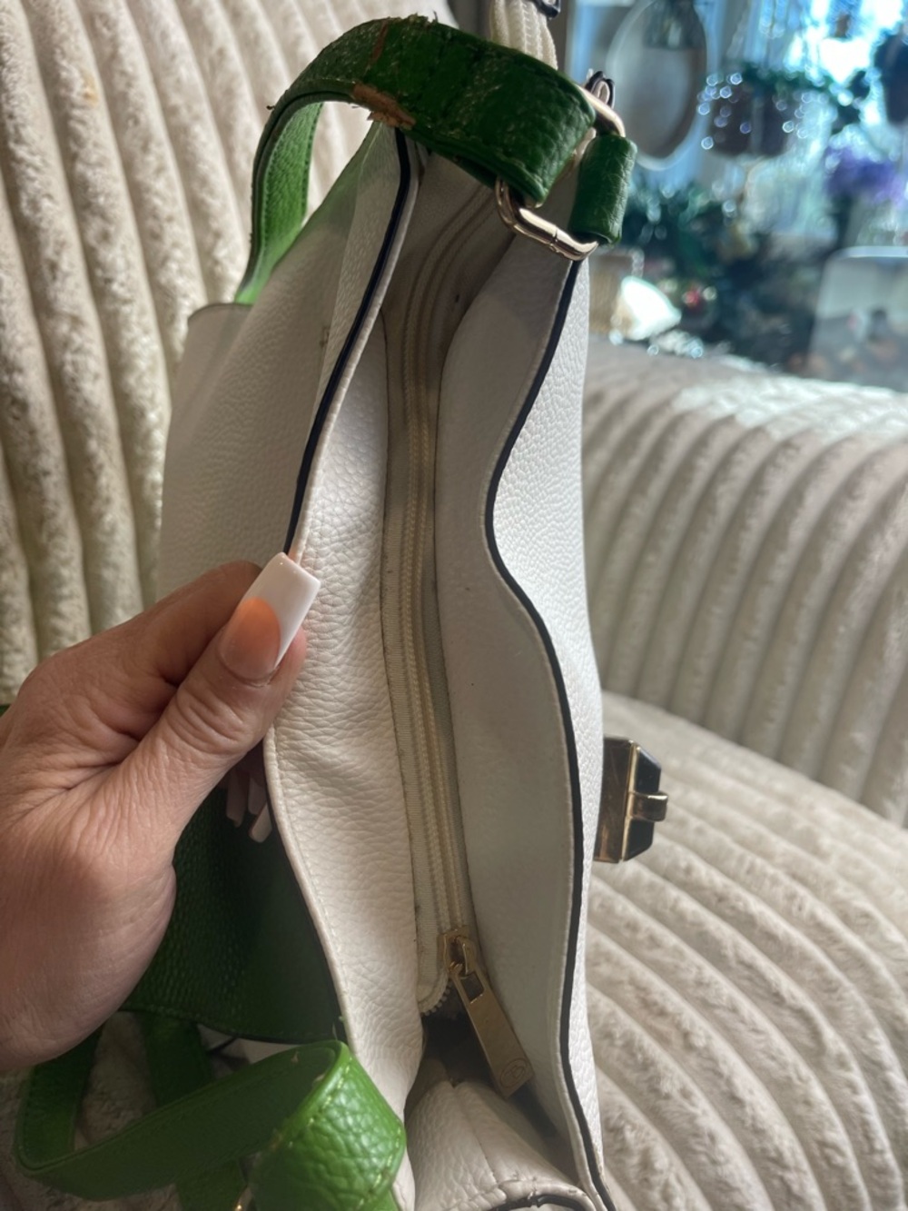 Chelsea & Violet Blush White Pebbled Leather Shoulder Bag with Green Flap - Picture 6 of 7